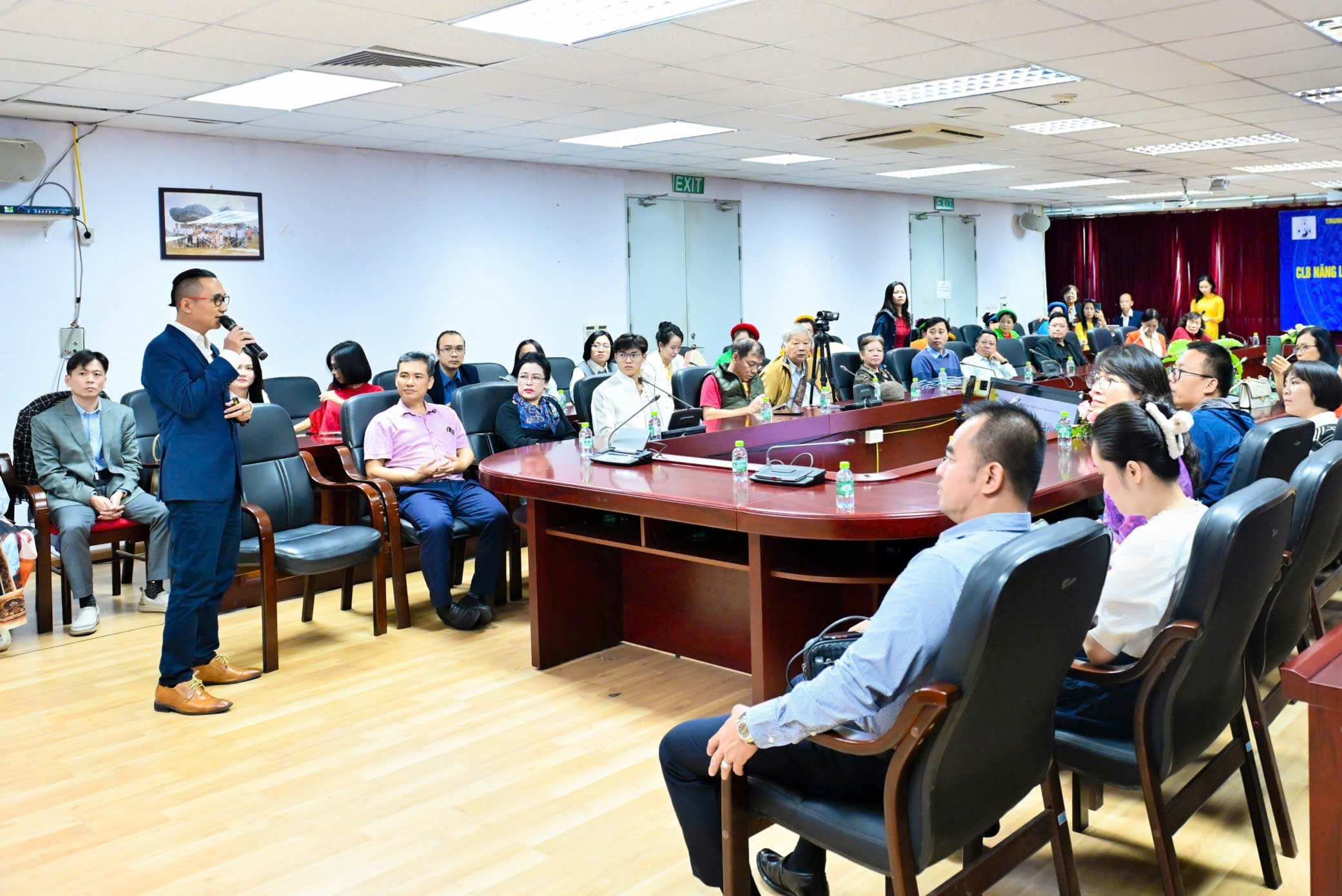 Buổi họp chuyên môn Viện IPM